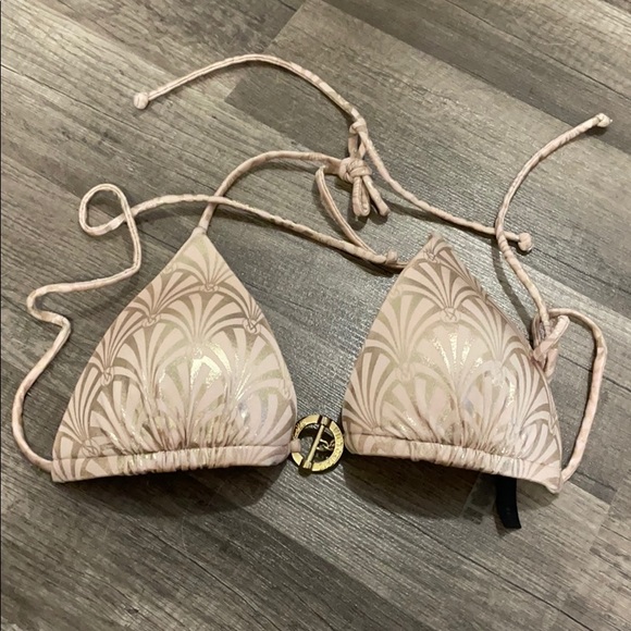 Padded String bikini top - Picture 1 of 3